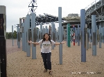 Nestes postes estão gravados os nomes de todos os voluntários que trabalharam nas Olimpíadas de Sydney em 2000.